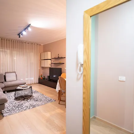 House Center * Tirana